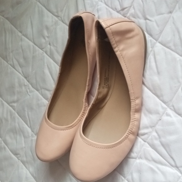 Mossimo Supply Co. Shoes - MOSSIMO PINK BALLET FLATS SIZE 9.5